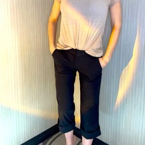 Athleta size 6p women’s black cropped pants